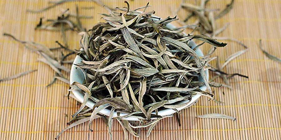 WHITE TEA LEAVES